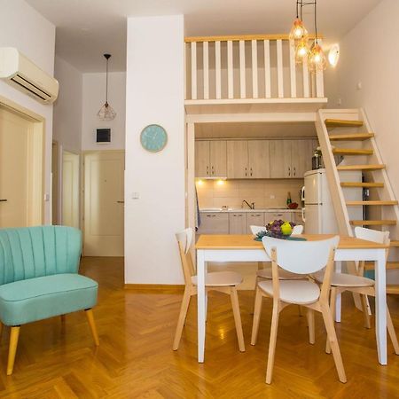 Apartment Dora Near Sea And Center With Private Garage Poreč Exterior foto