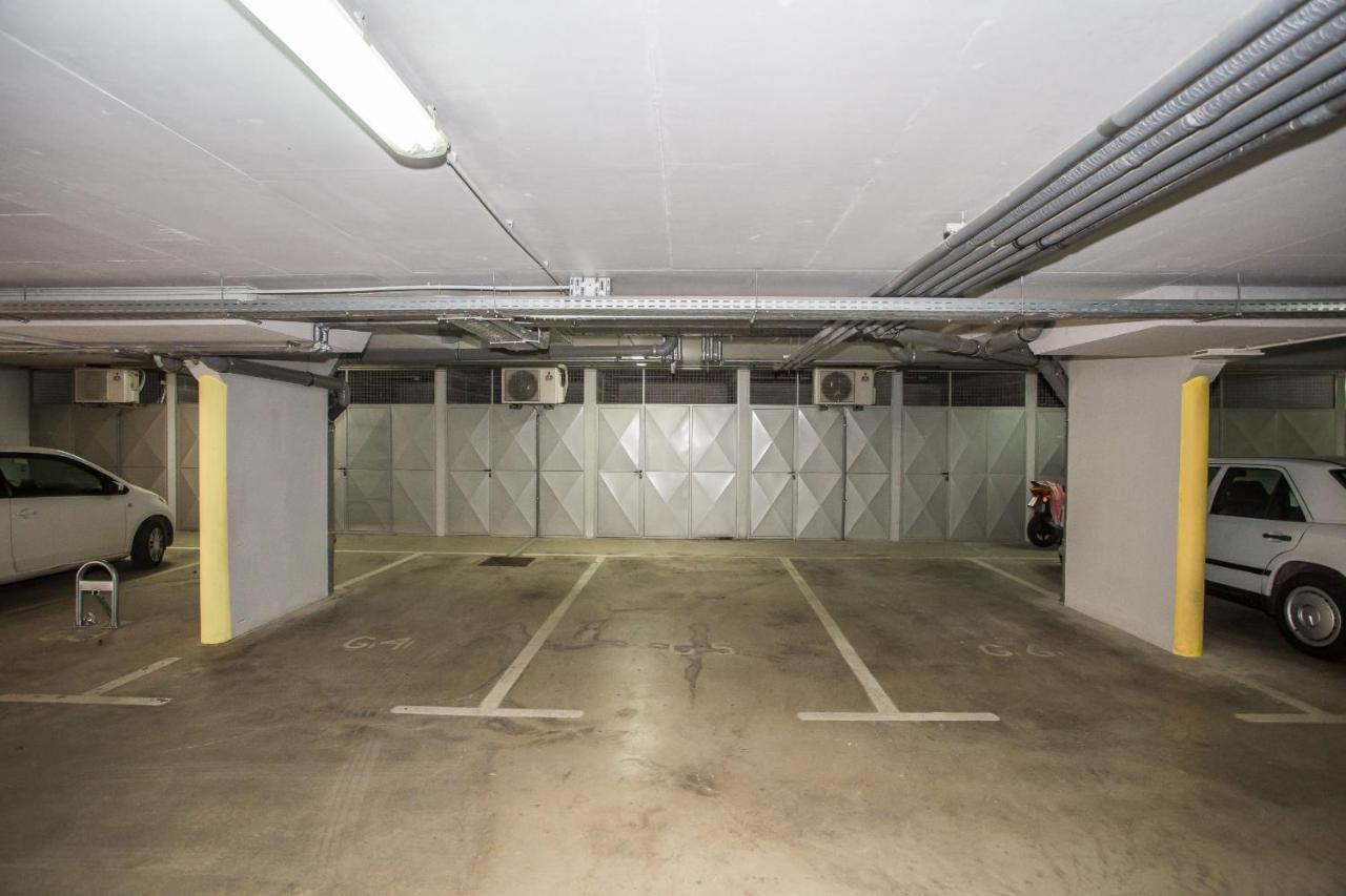 Apartment Dora Near Sea And Center With Private Garage Poreč Exterior foto
